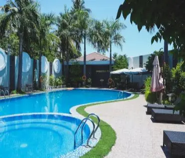 Garden and pool maintenance in Torrevieja and Orihuela Costa.