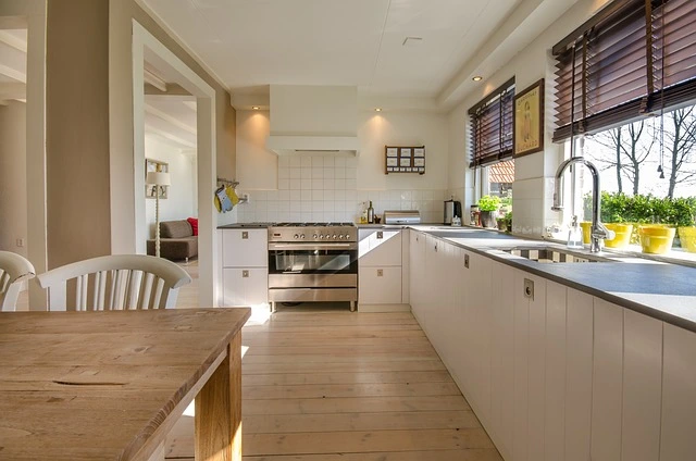 Tips for Planning a Comprehensive Renovation. Renovating the kitchen of a home in Torrevieja.